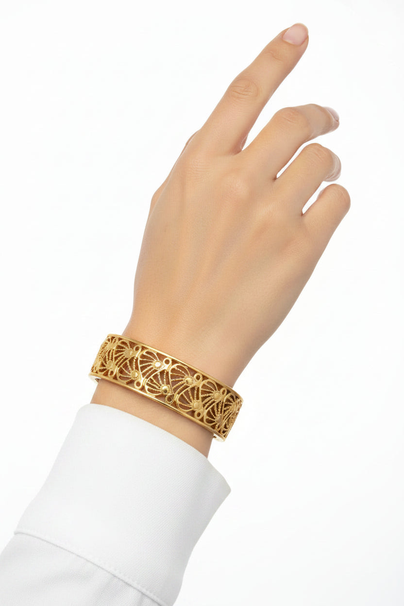 Gold Filigree Shell Bangle – Vintage-Inspired Openwork Statement Cuff bracelet