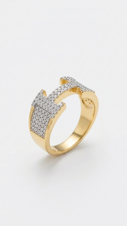 Signature "H" Pavé Ring Bold Initial Statement Band