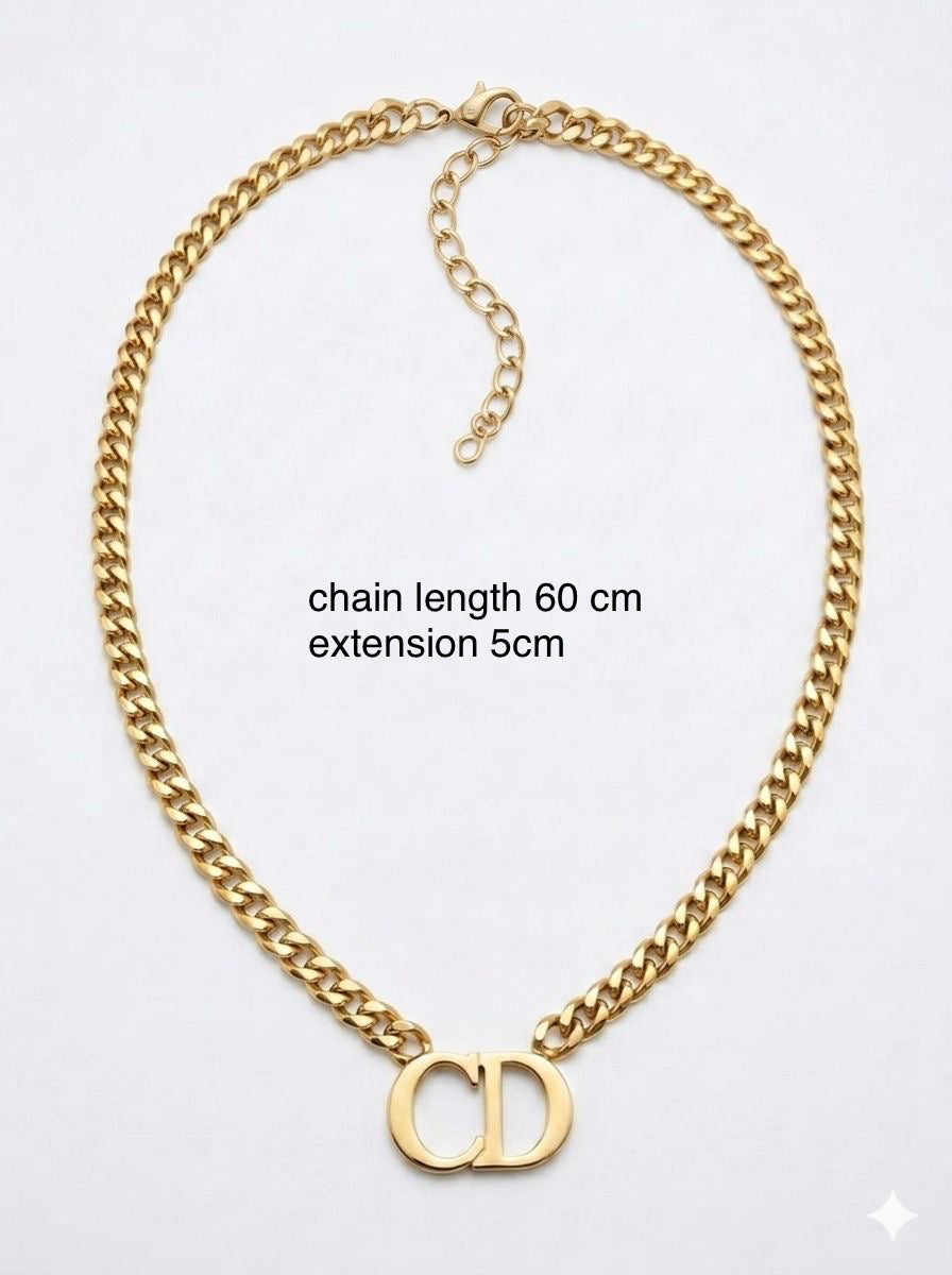 Monogram Curb Chain Necklace – Bold Gold Statement