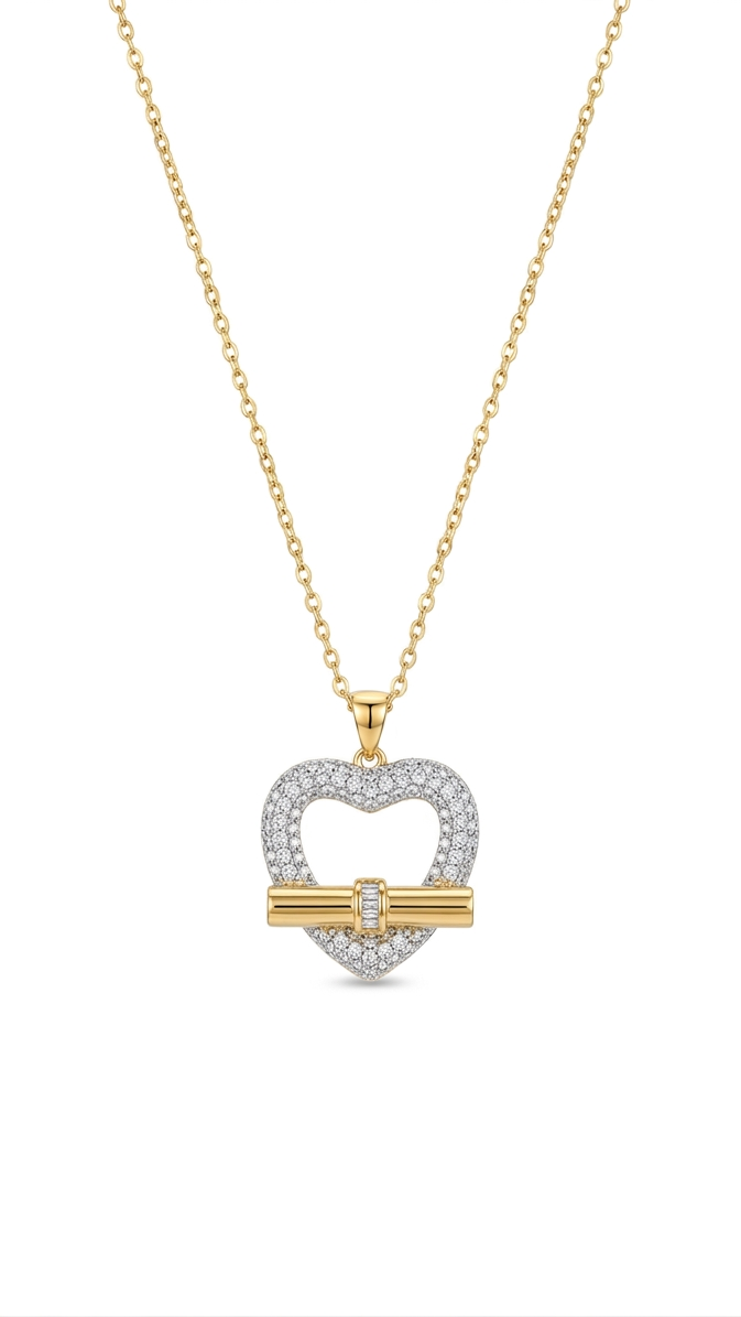High-resolution detail of the Prestige Pavé Heart pendant with T-bar accent.