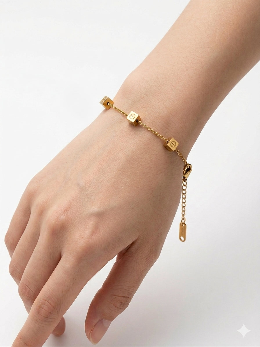 Cube Station Bracelet Industrial Motif Chain