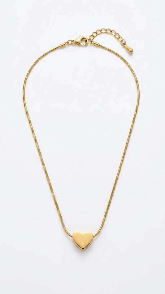 Minimalist Heart Pendant Necklace