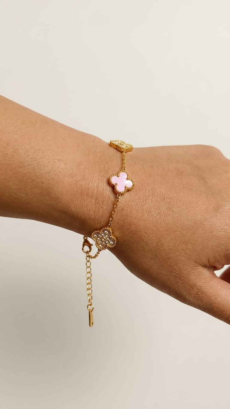 Clover Motif Bracelet with light Pink Enamel & Crystal Accents