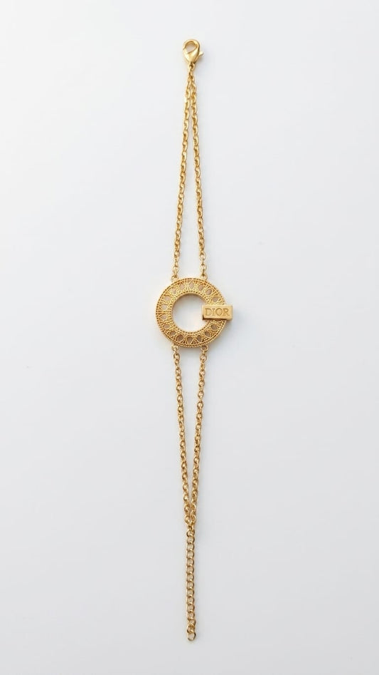 Cannage Circle Charm Bracelet with signature