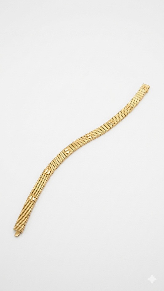 Linear Ribbed Screw Detail Bracelet