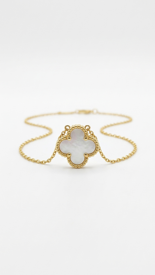 Clover Pendant Necklace in Gold-Tone
